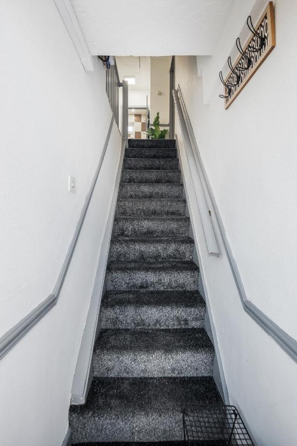 Heathrow 2-Bedroom Maisonette With Parking West Drayton  Exteriér fotografie